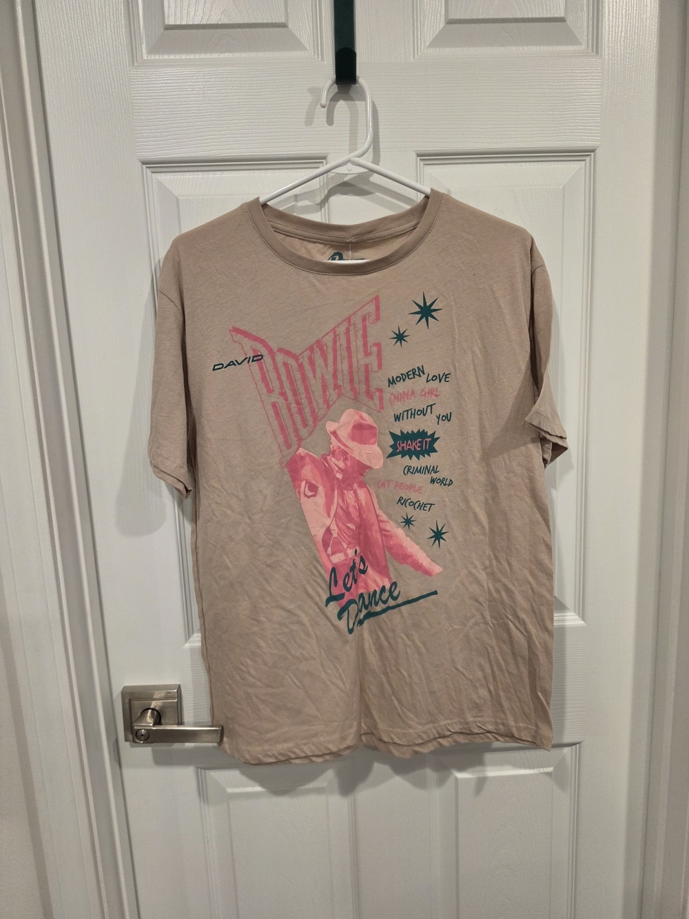 NWT David Bowie Women's Beige 'Let's Dance' Graphic Tee Size-Small